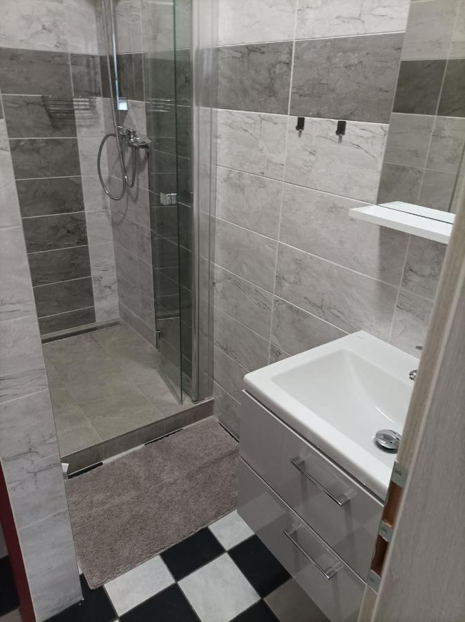 U Janku Apartment Zlin Luaran gambar